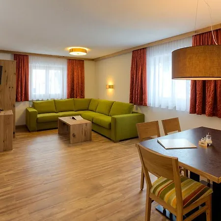 Haus Bickel Apartment Lech am Arlberg Room photo