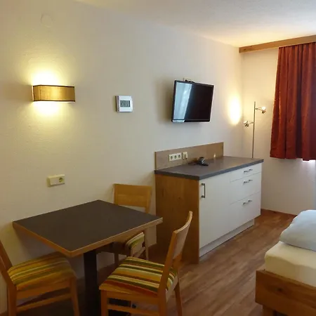 Haus Bickel Apartment Lech am Arlberg Room photo